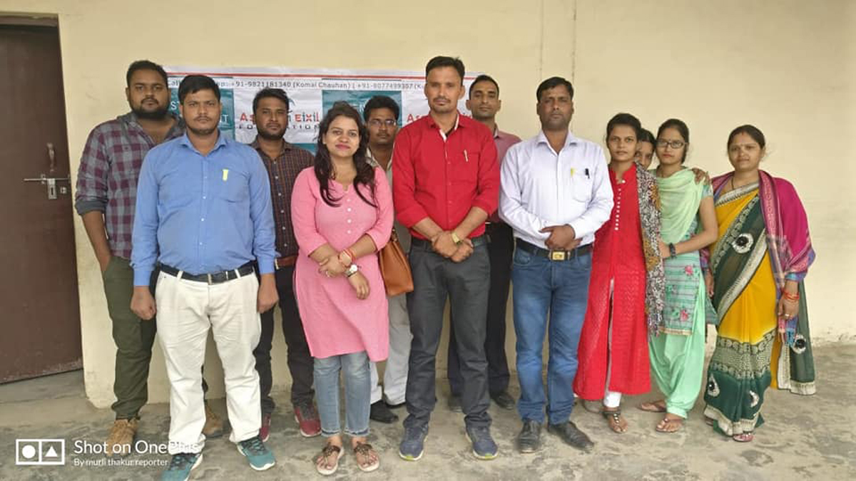 GS International School, Mathura Organized Awareness Drive Supporting Polythene Boycott